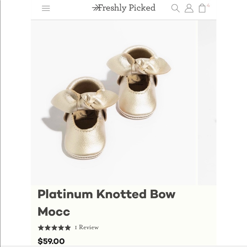 FP Platinum Knotted Bow Moccs